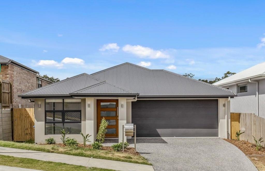 7 Flyers St, Spring Mountain, QLD 4300