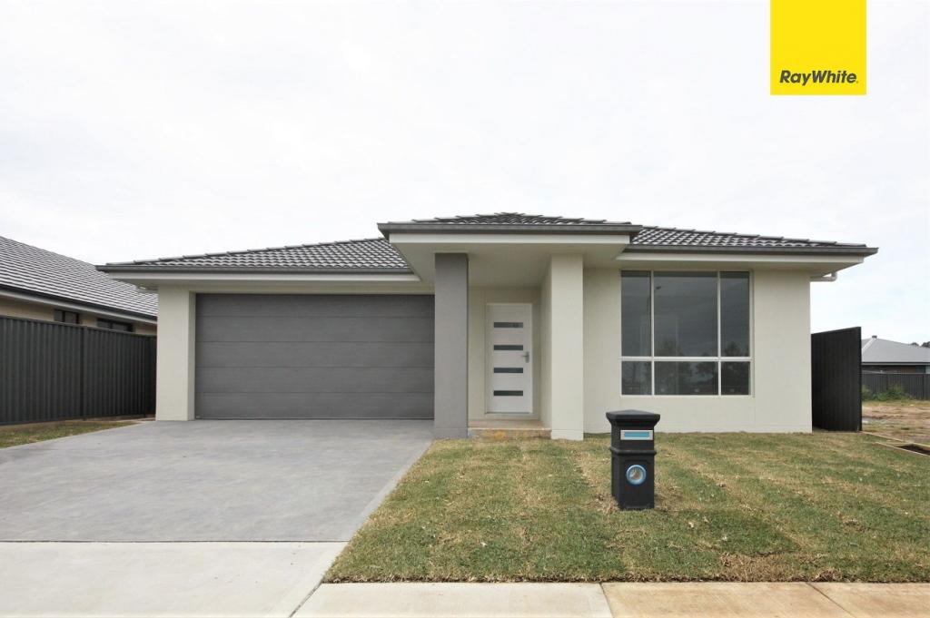 77 Nicholson Pde, Spring Farm, NSW 2570