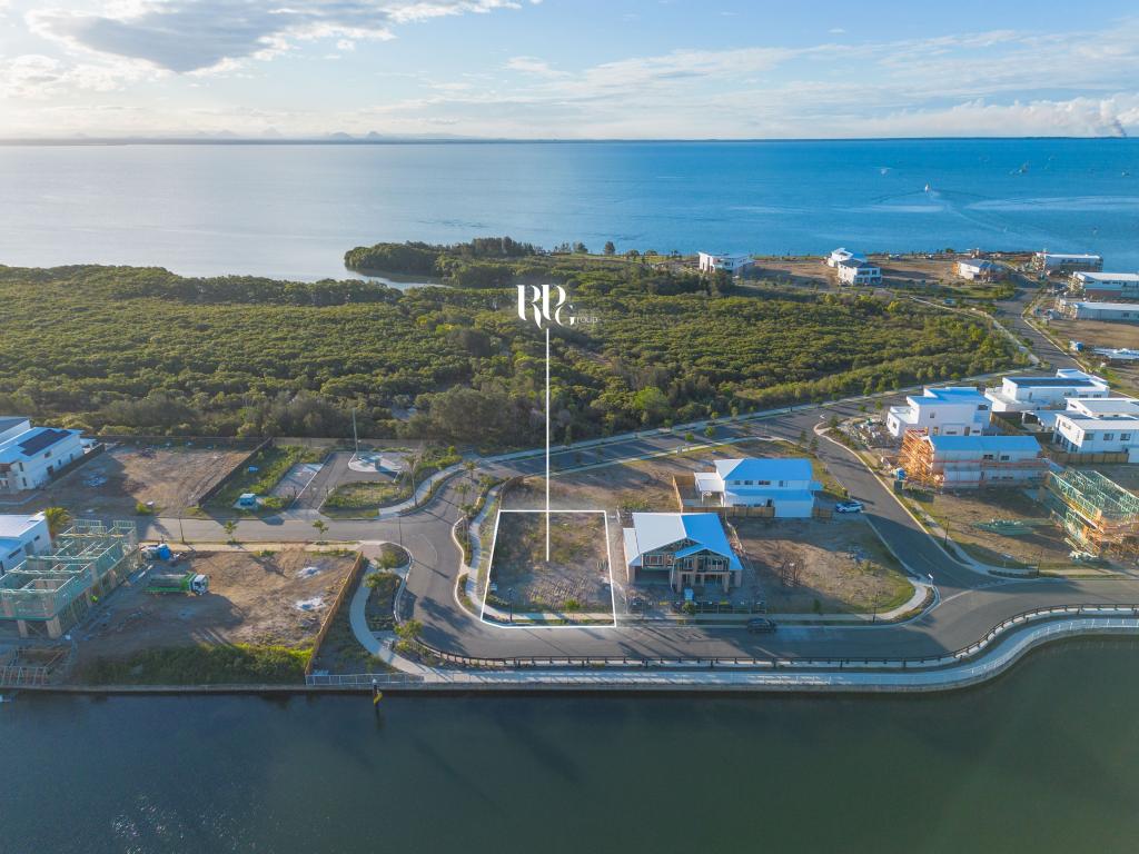 1 PORTSEA CRES, NEWPORT, QLD 4020