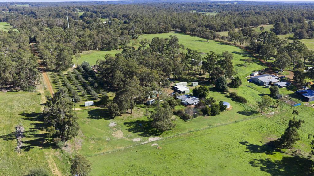 5260 BUNNING RD, GIDGEGANNUP, WA 6083