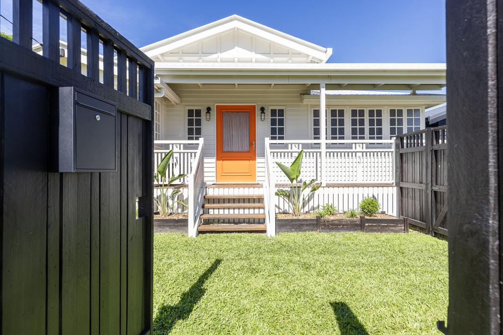 1 Kenilworth St, South Mackay, QLD 4740