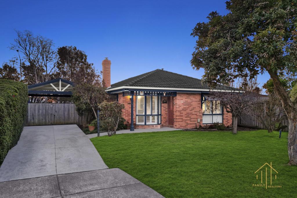 17 MEGAN CL, CRANBOURNE WEST, VIC 3977