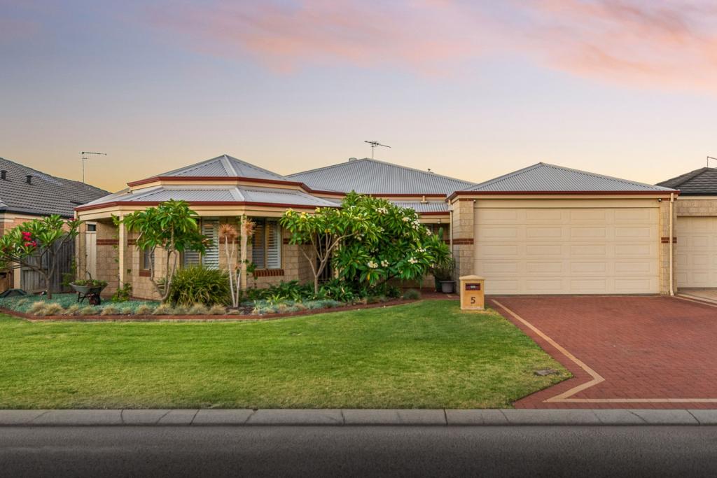 5 Boyle Ave, Rockingham, WA 6168