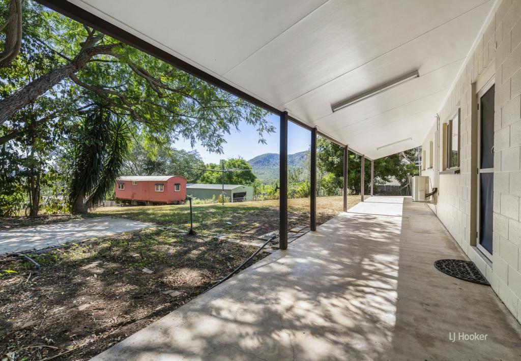 13 Hill St, Esk, QLD 4312