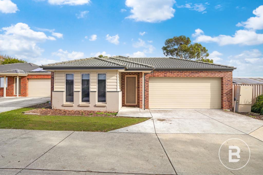 2/17 Hill St, Sebastopol, VIC 3356