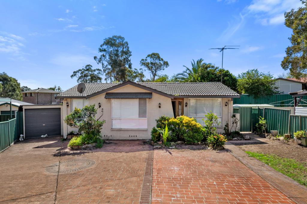 12 Brett Pl, Ingleburn, NSW 2565