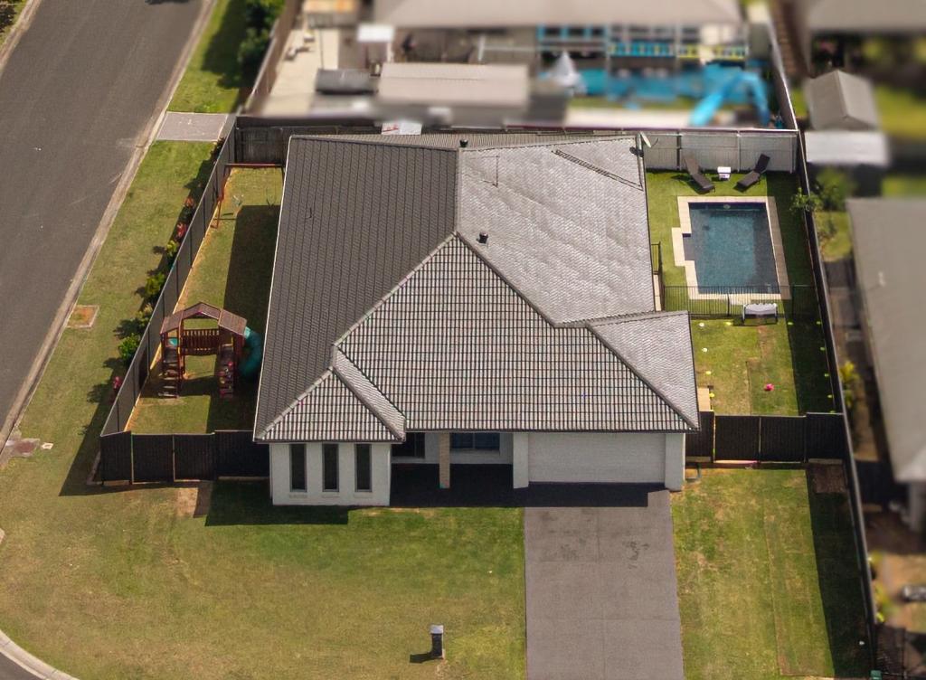 7 Mckavanagh St, Caboolture, QLD 4510