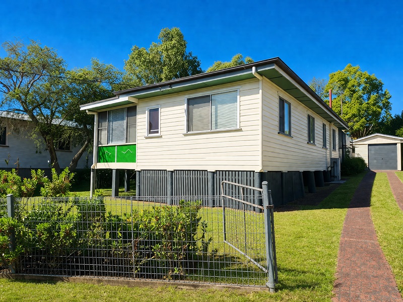40 UNDERWOOD CRES, HARRISTOWN, QLD 4350