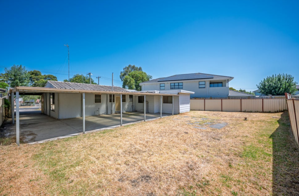 22 Showers St, Braybrook, VIC 3019