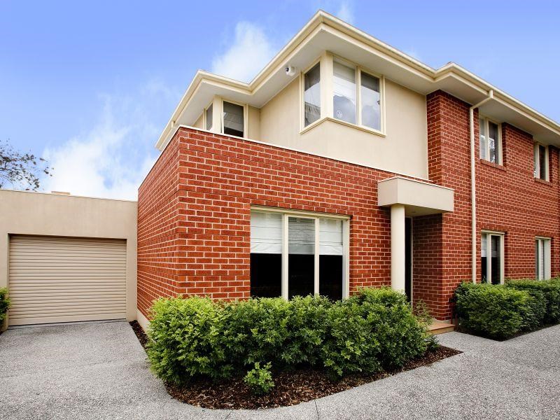 2/15 ASHBURN GR, ASHBURTON, VIC 3147