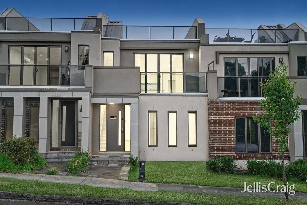 9a Bayley Gr, Doncaster, VIC 3108