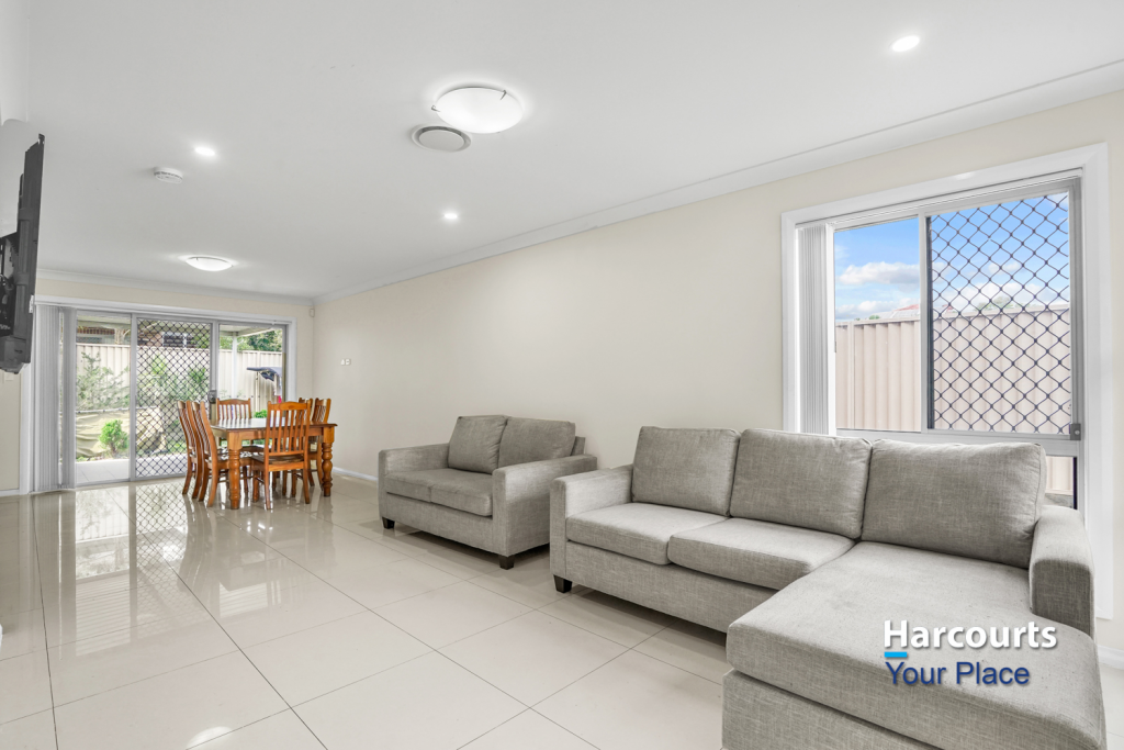 17 Gobi Gld, Plumpton, NSW 2761