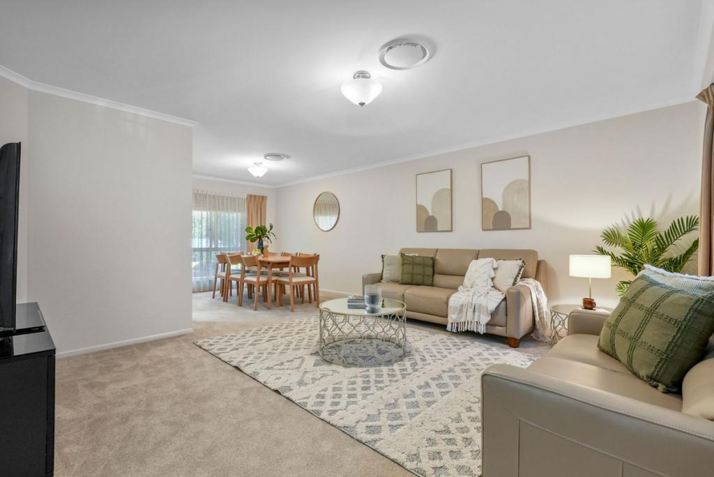 33 Cashmere Lane, Cashmere, QLD 4500