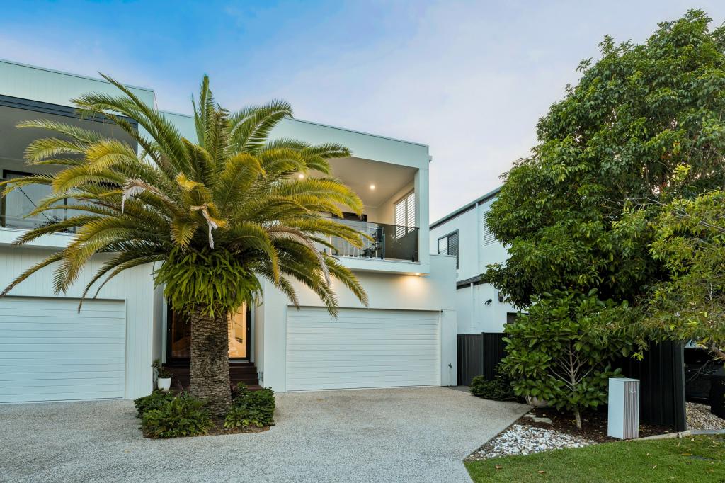 24a Muscovey Ave, Paradise Point, QLD 4216