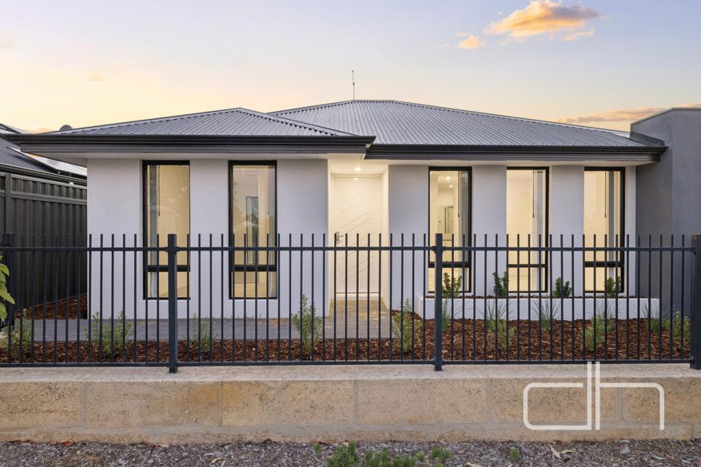 10 Mckiviat Lane, Southern River, WA 6110