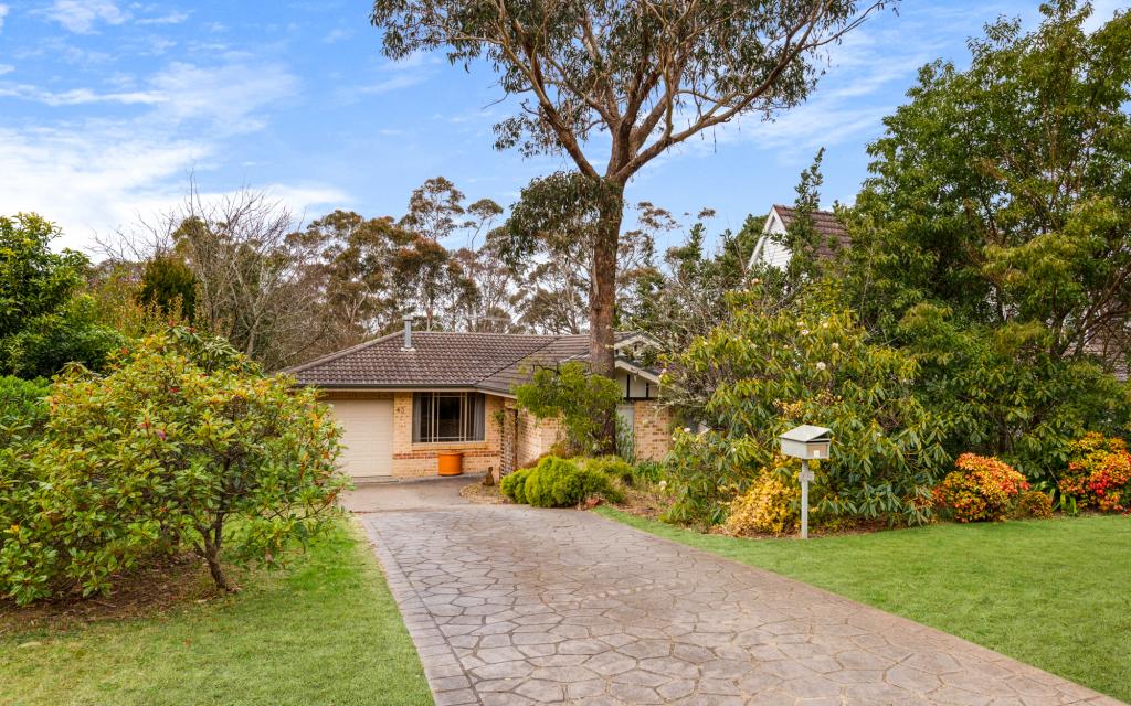 45 Hill St, Wentworth Falls, NSW 2782