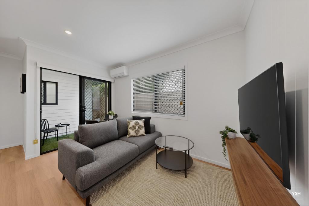 2/17A DELONG ST, ACACIA RIDGE, QLD 4110
