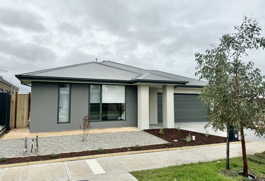 4 Vivero Rd, Wyndham Vale, VIC 3024