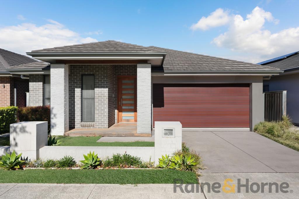 34 FAIRBANK DR, GLEDSWOOD HILLS, NSW 2557