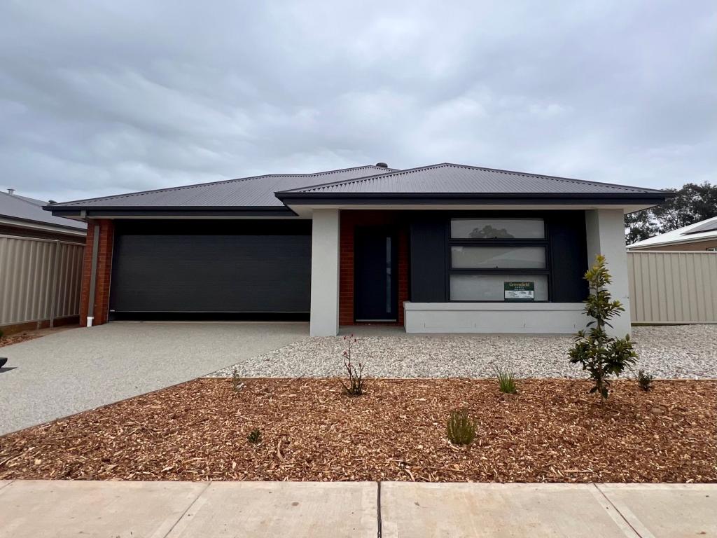 10 QUINTON ST, COBRAM, VIC 3644
