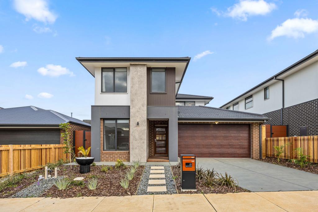 15 Marquess Cres, Clyde North, VIC 3978