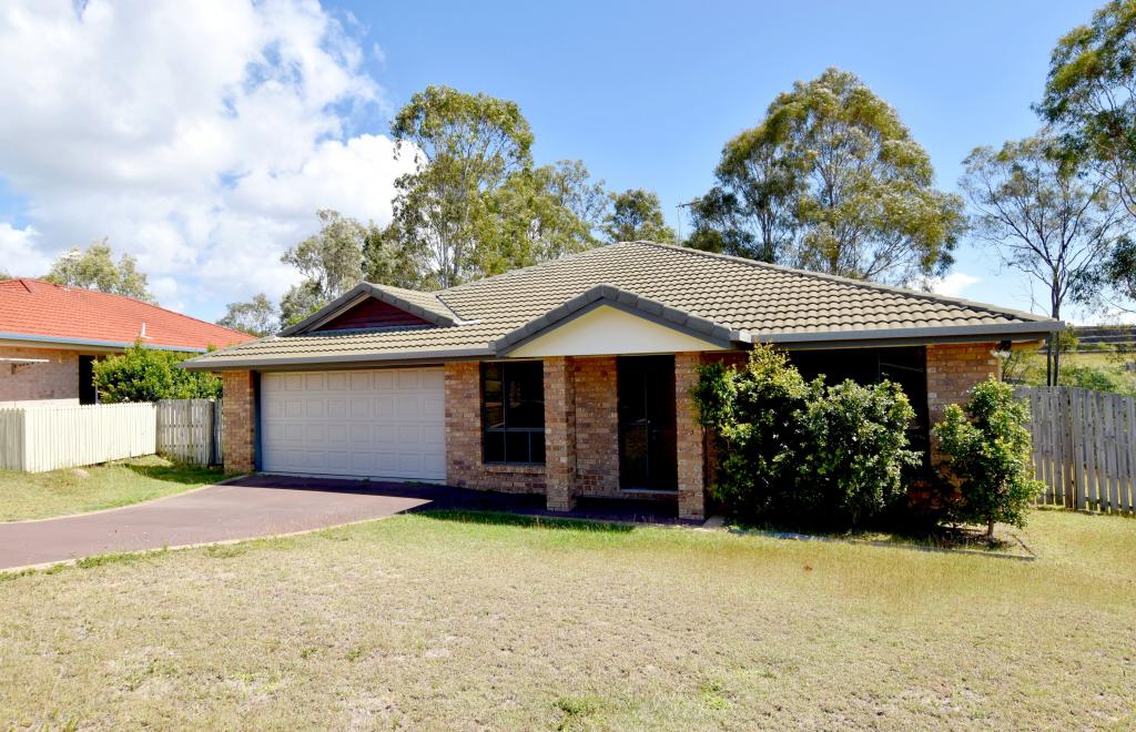 5 Hillview Pl, New Auckland, QLD 4680