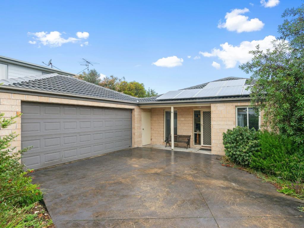 56 TAMARA CRES, INVERLOCH, VIC 3996