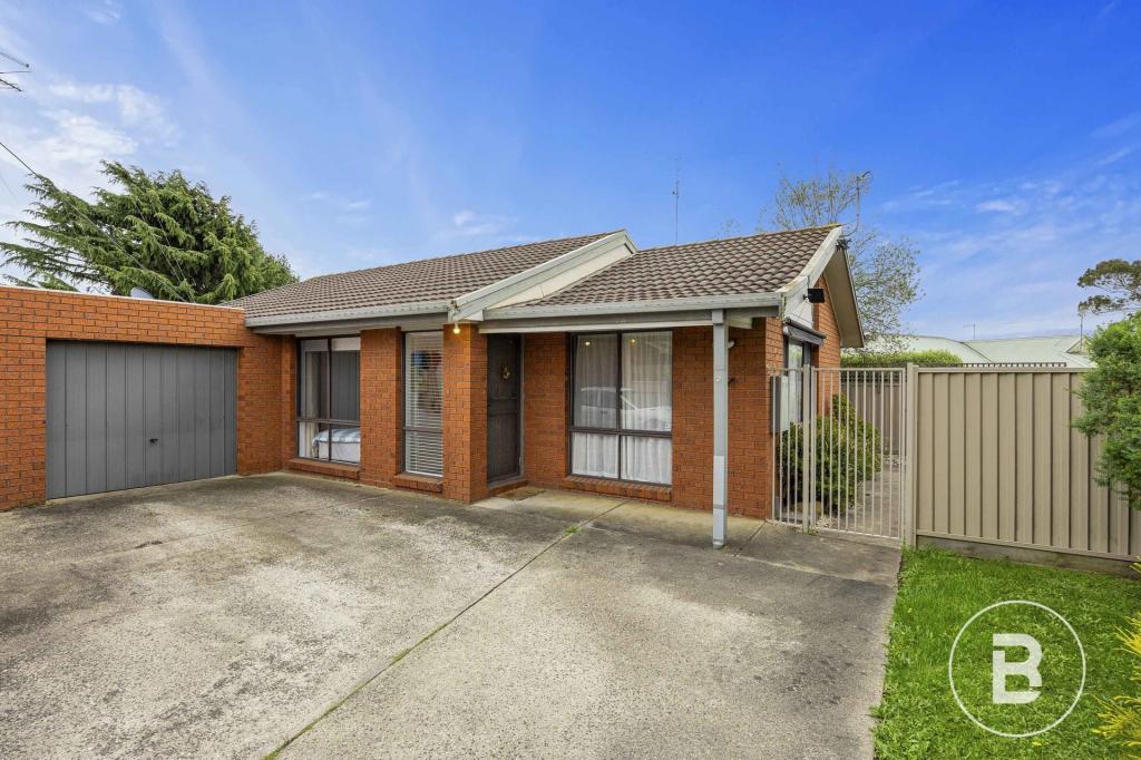 2/42 Queen St, Sebastopol, VIC 3356