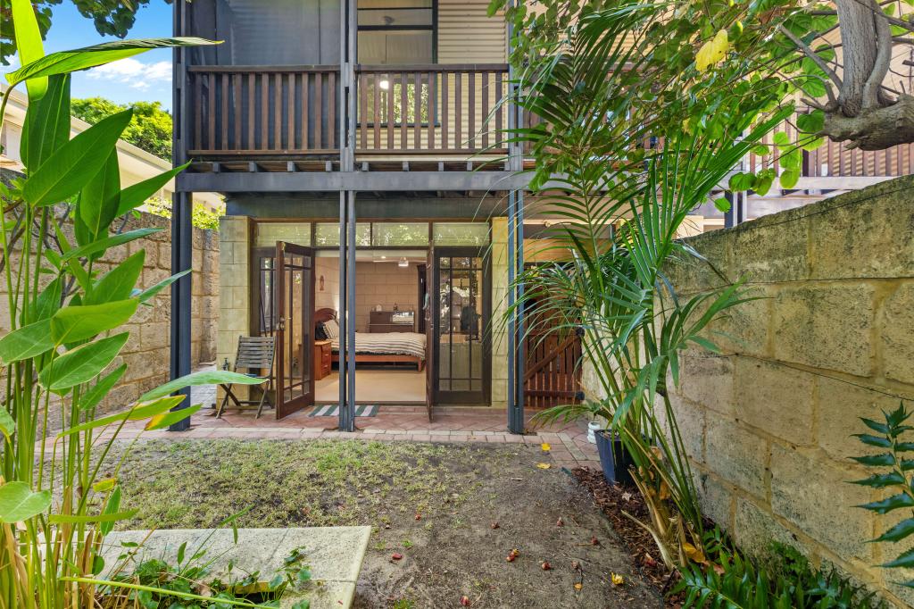 106 Kitchener St, Trigg, WA 6029