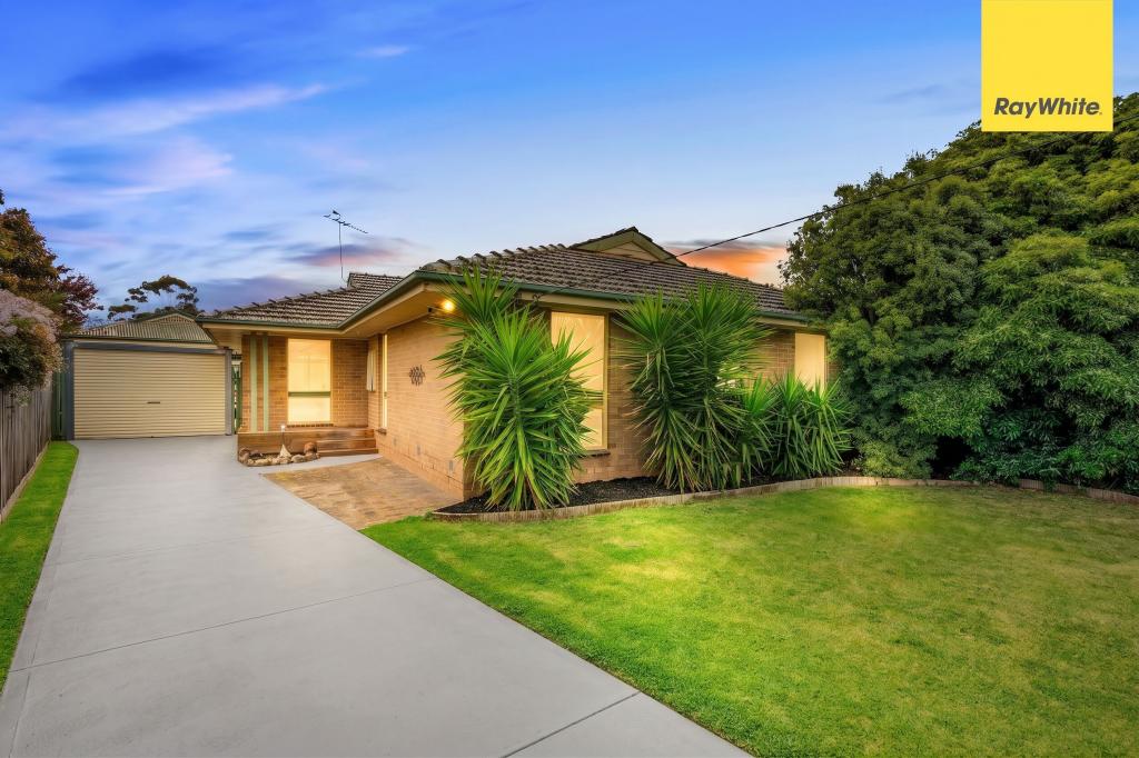 15 Francis St, Melton South, VIC 3338