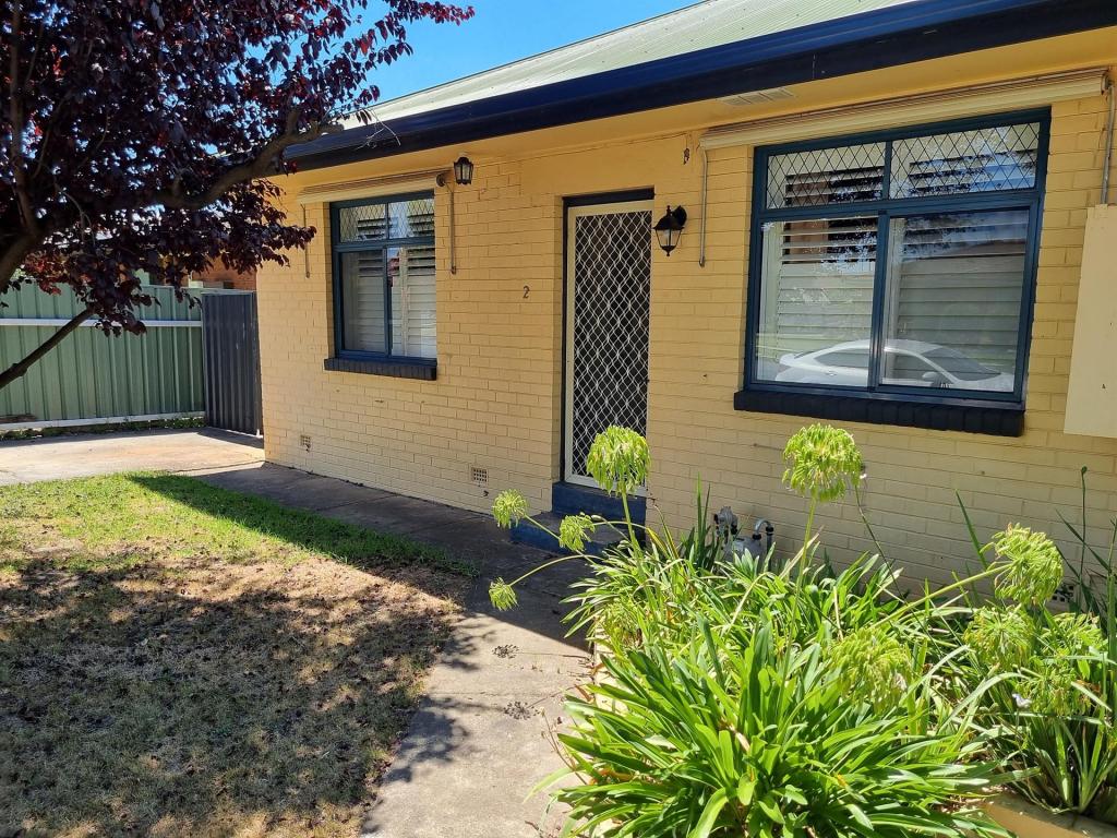 2/424 Kotthoff St, Lavington, NSW 2641