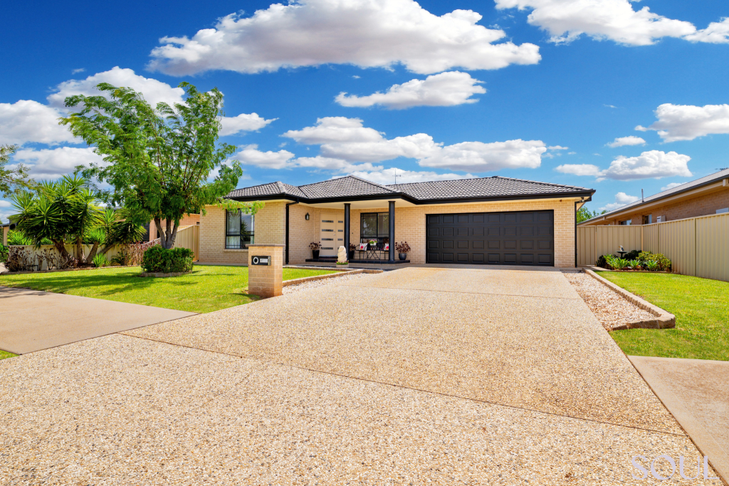 31 SUMMERS ST, GRIFFITH, NSW 2680