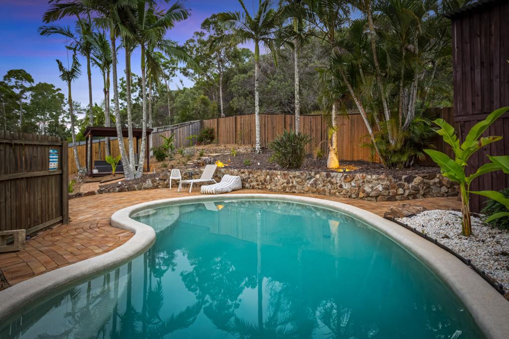 12 Moorea Ct, Pacific Pines, QLD 4211
