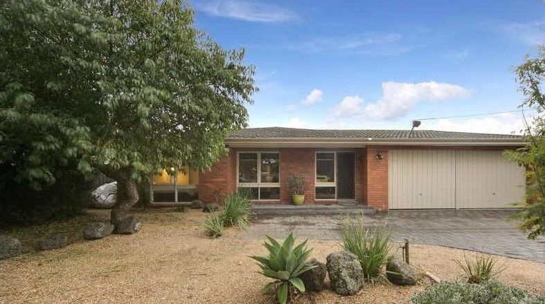 119 Clarendon St, Cranbourne, VIC 3977