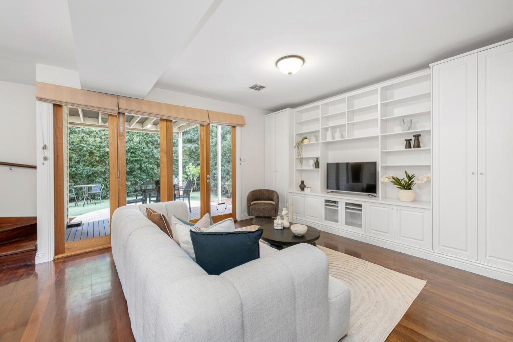 52 Queensville St, Kingsville, VIC 3012