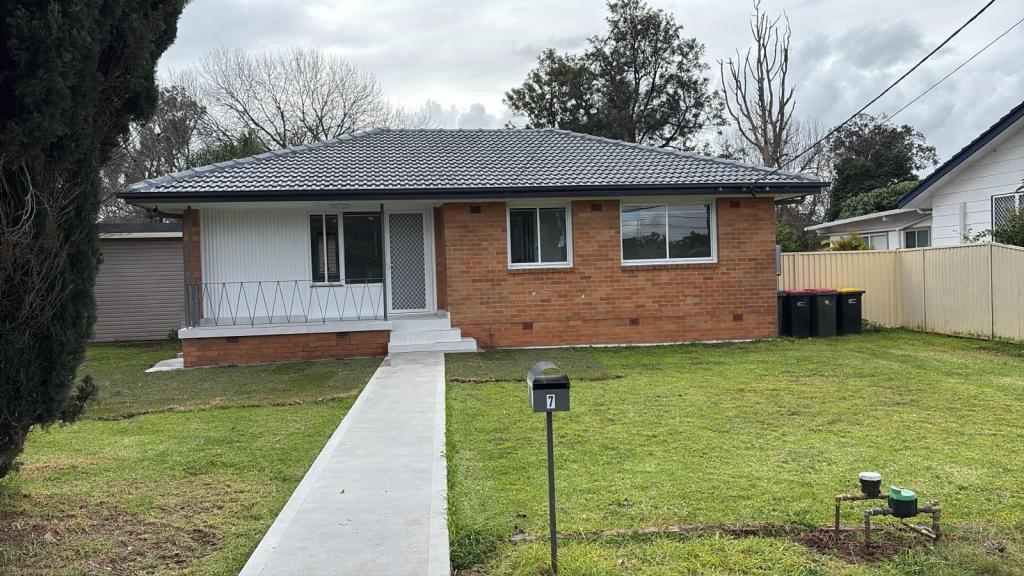 7 Burlison St, Warwick Farm, NSW 2170