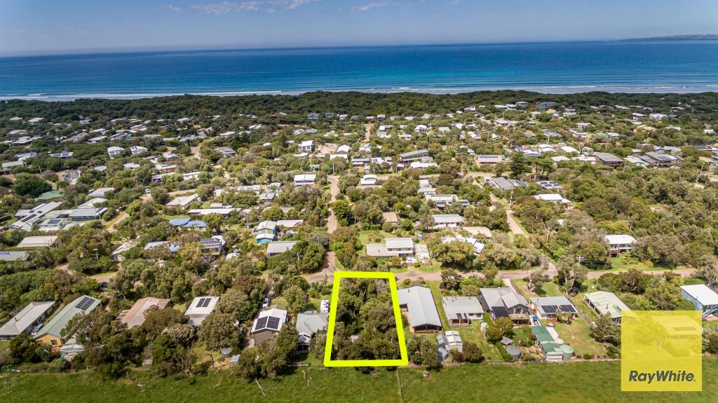 35 Ash Ave, Sandy Point, VIC 3959