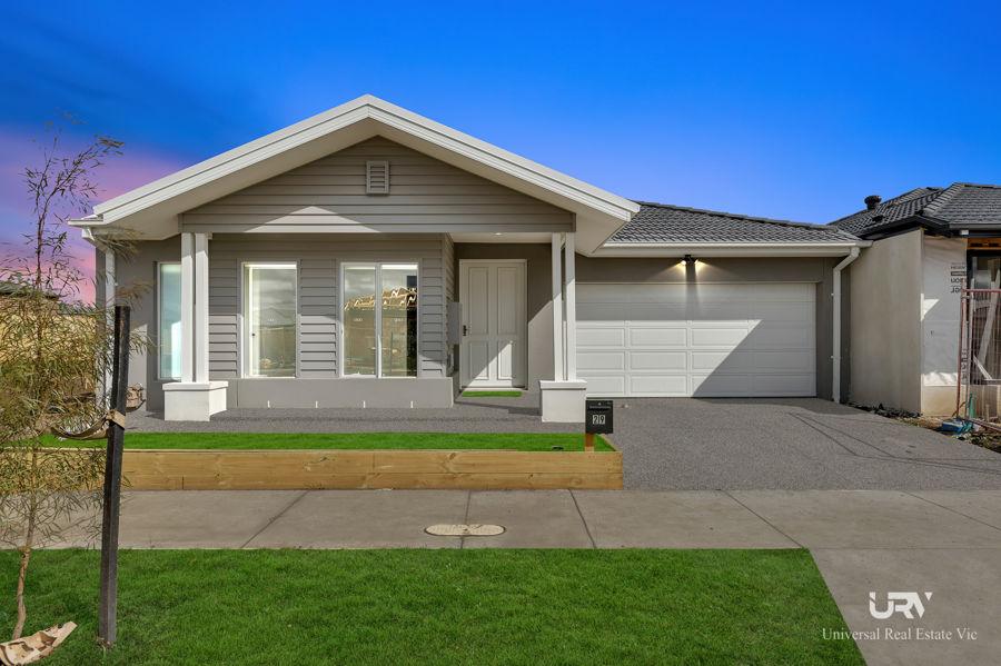 29 HUNTINGTOWER AVE, MICKLEHAM, VIC 3064