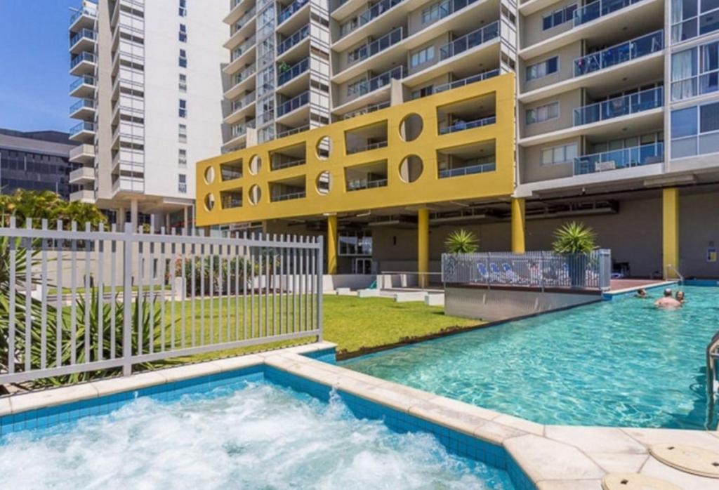 25/170 Leichhardt St, Spring Hill, QLD 4000