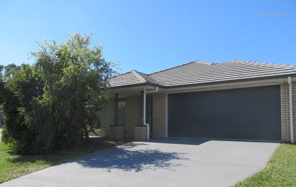 40 Hubner Dr, Rothwell, QLD 4022