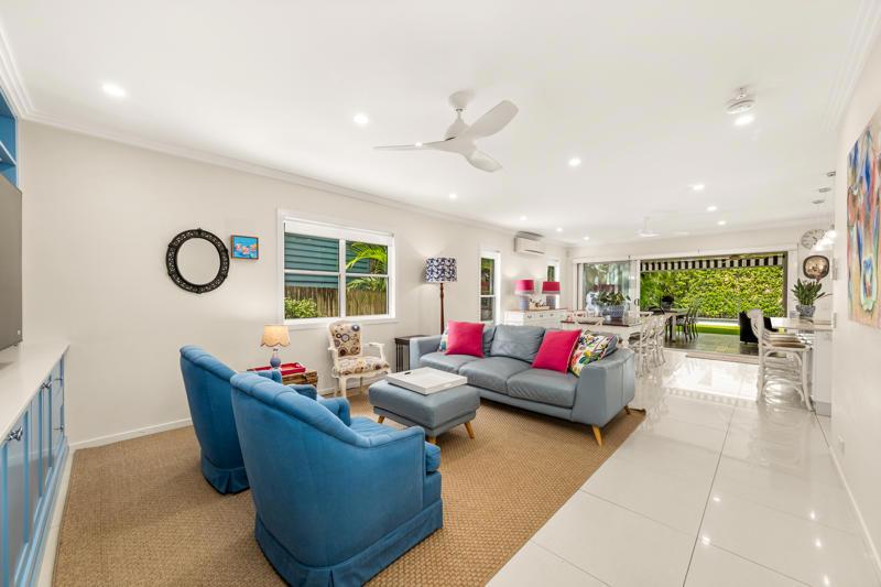 12 Aldridge St, Auchenflower, QLD 4066