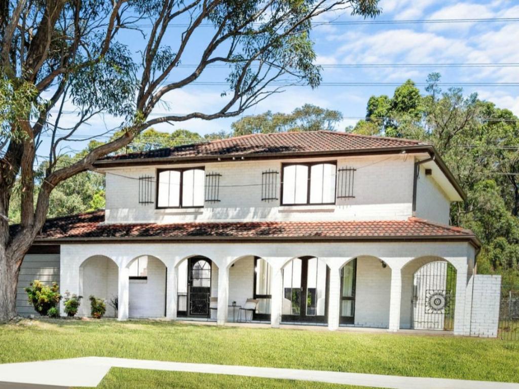 29 Plymouth Ave, North Rocks, NSW 2151