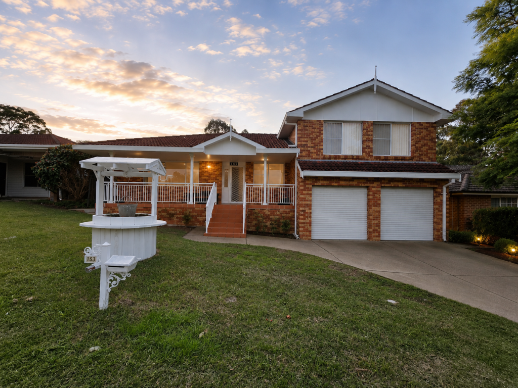 153 Leacocks Lane, Casula, NSW 2170