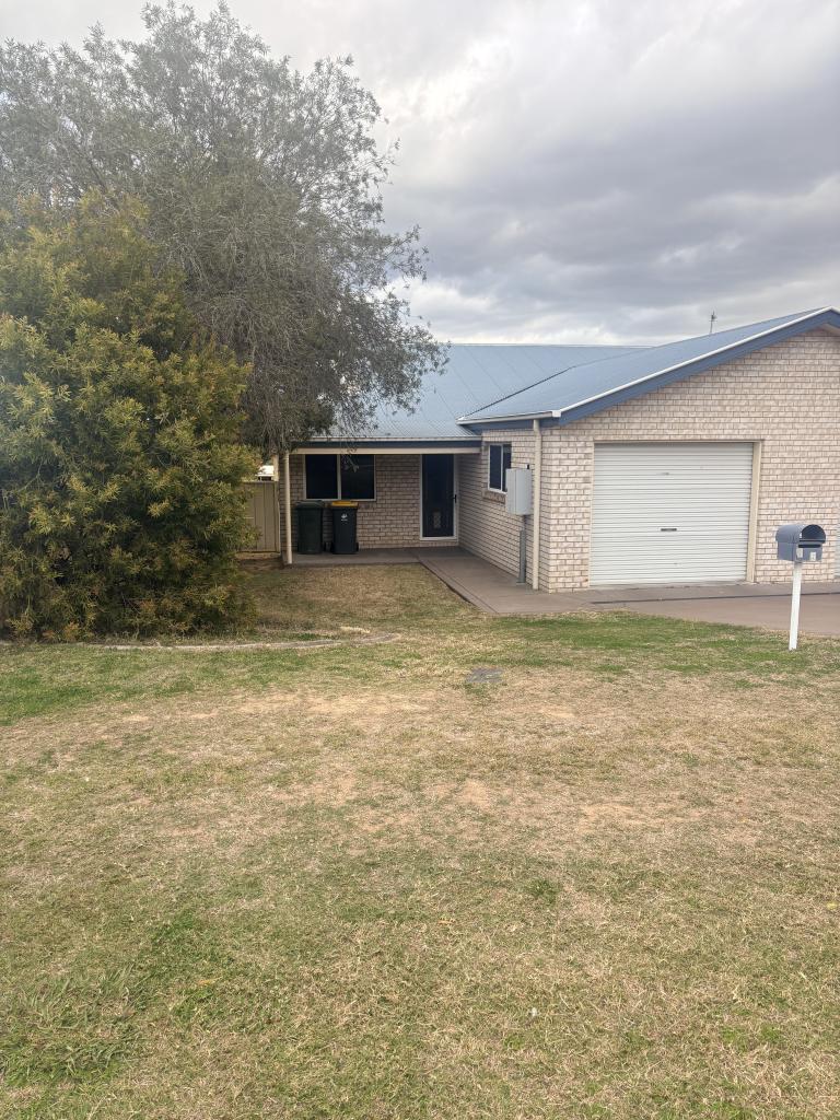 1/6 Peregrine Ct, Warwick, QLD 4370