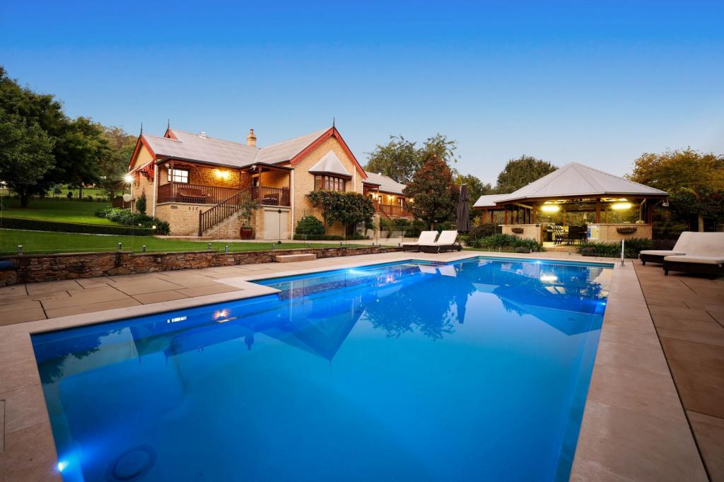 65 Mcwilliam Dr, Douglas Park, NSW 2569