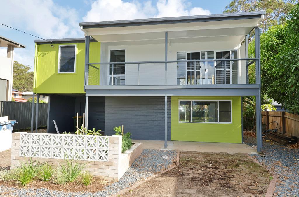 1 Leighton Cl, North Haven, NSW 2443