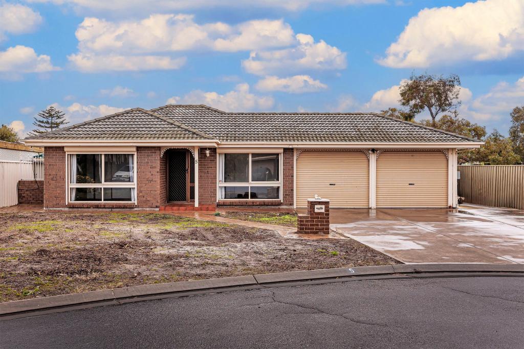 5 Chusan Ct, North Haven, SA 5018