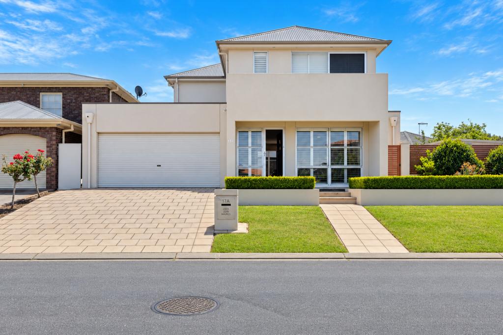 17a Sir John Marks Dr, West Lakes, SA 5021