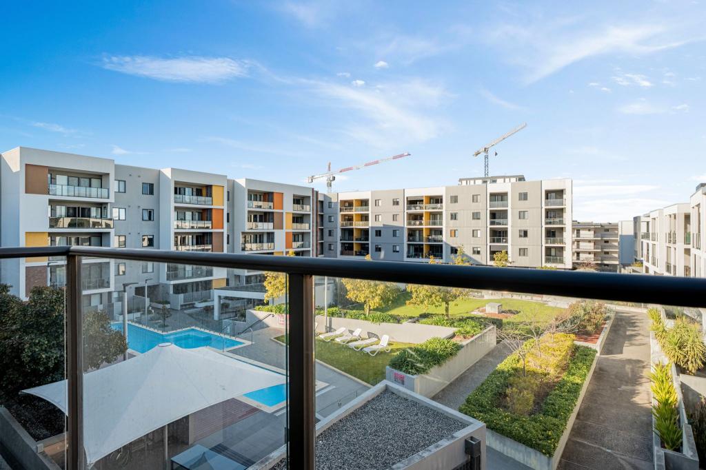86/16 Midgegooroo Ave, Cockburn Central, WA 6164