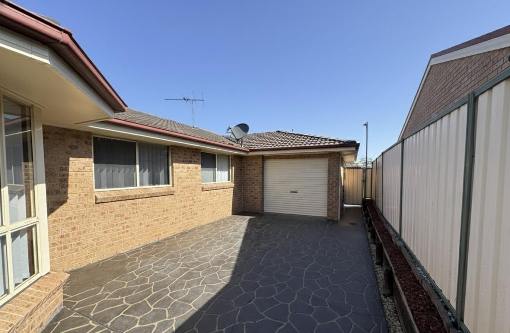 13 Tulich Ave, Prestons, NSW 2170